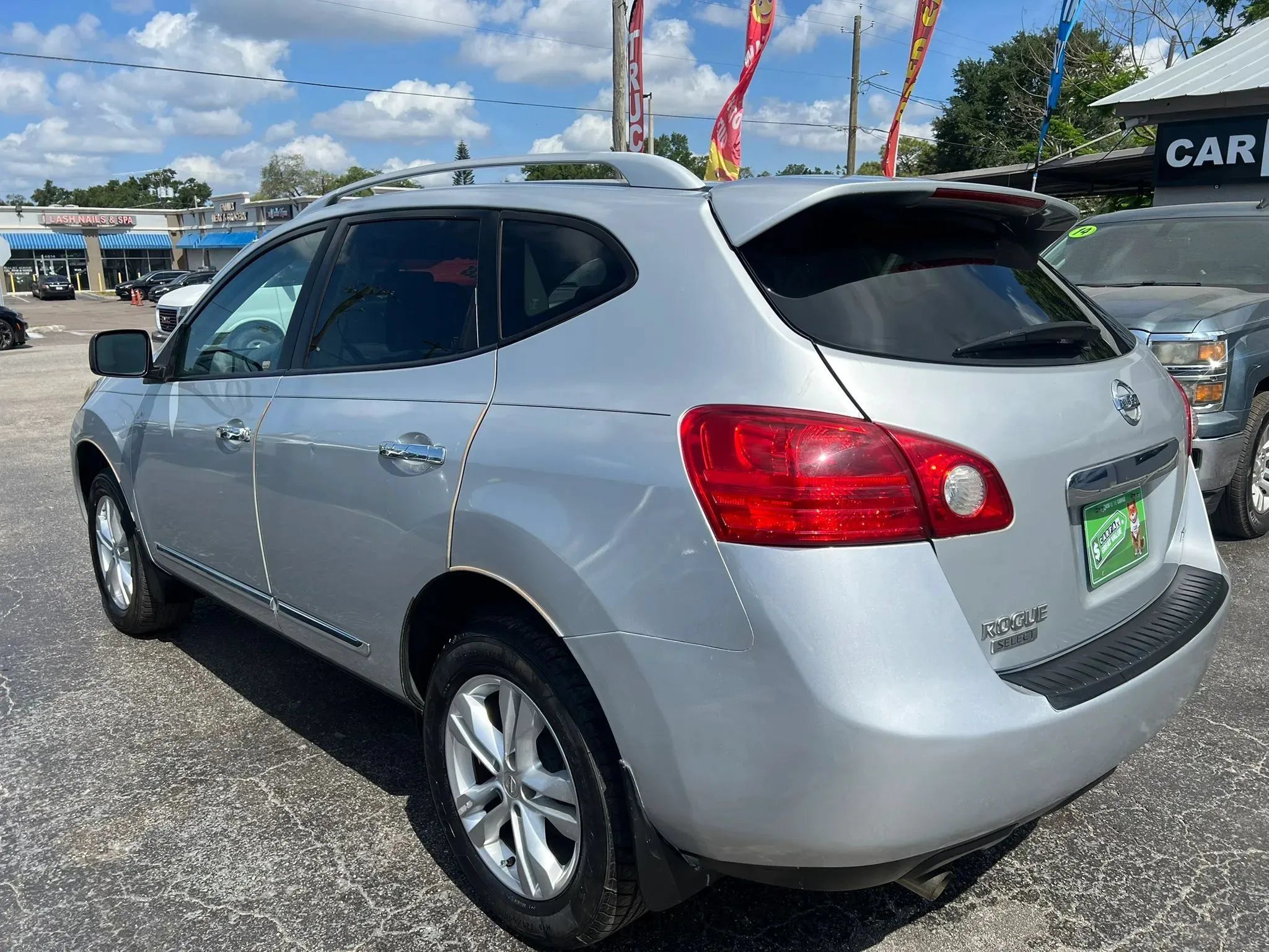 Used 2015 Nissan Rogue S w/ Convenience Package AWD/4WD image 7