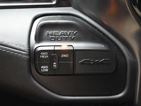 Used 2024 RAM 2500 Limited AWD/4WD image 9