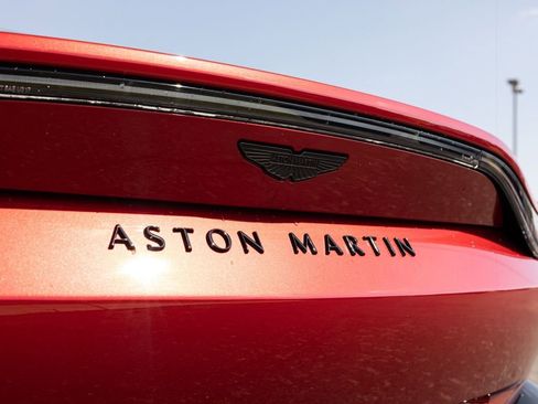 Used 2025 Aston Martin V8 Vantage Coupe RWD image 45