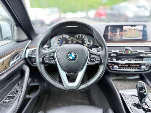 Used 2018 BMW 540i xDrive w/ Premium Package AWD/4WD image 8