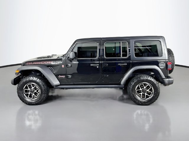 Used 2024 Jeep Wrangler Unlimited Rubicon AWD/4WD image 11