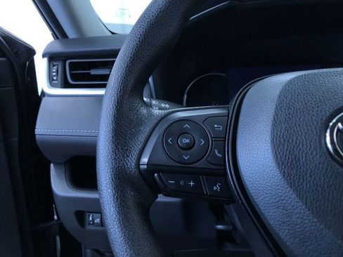 Used 2023 Toyota RAV4 LE AWD/4WD image 26