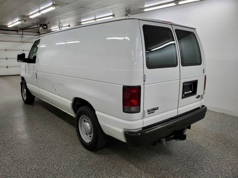 Used 2006 Ford E-150 and Econoline 150 image 6