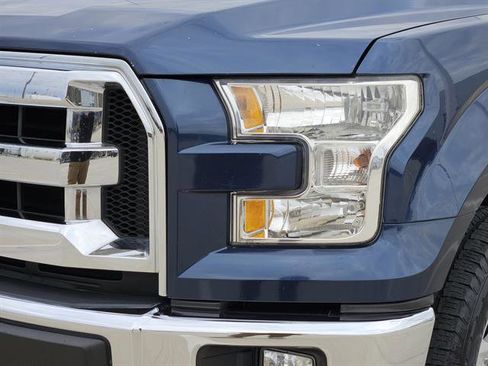 Used 2017 Ford F150 XLT image 5