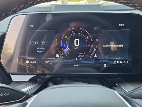 New 2026 Chevrolet Suburban Z71 w/ Comfort Package AWD/4WD image 14