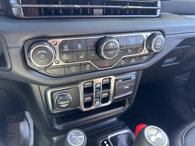 New 2027 Jeep Wrangler Unlimited Sahara AWD/4WD image 20