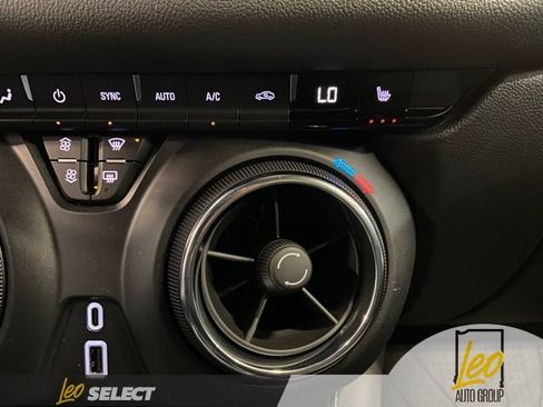 Used 2026 Chevrolet Blazer LT w/ Convenience Package FWD image 24