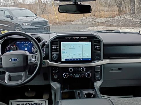 Used 2021 Ford F150 XLT w/ Equipment Group 302A High image 13