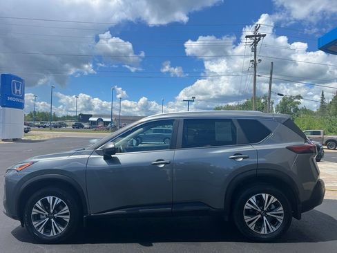 Used 2023 Nissan Rogue SV w/ SV Premium B Package AWD/4WD image 8