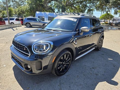 Used 2023 MINI Cooper Countryman S image 2