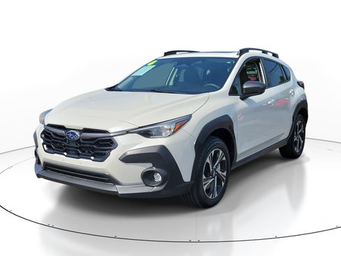 Certified 2024 Subaru Crosstrek 2.0i Premium AWD/4WD image 3