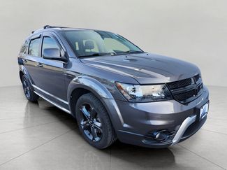 Used 2018 Dodge Journey Crossroad w/ Nav & Sun Group video 1