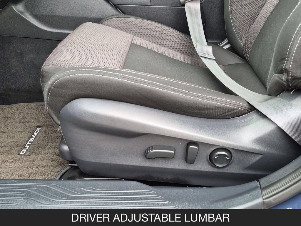 Used 2025 Subaru Outback Premium AWD/4WD image 15