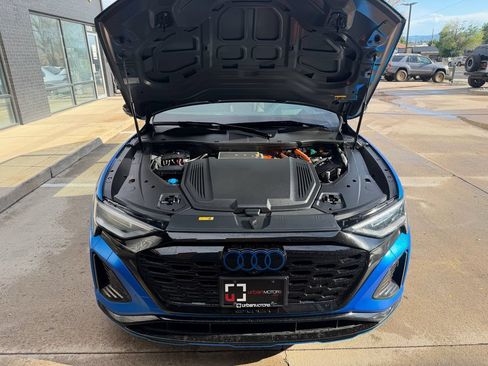 Used 2024 Audi Q8 e-tron Prestige AWD/4WD image 48