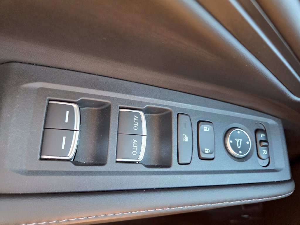 Used 2024 Honda Accord Sport image 19