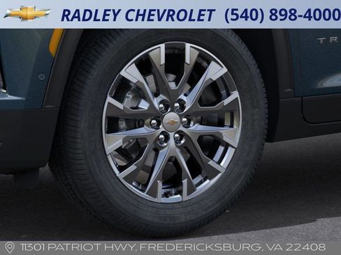 New 2026 Chevrolet Traverse LT image 9