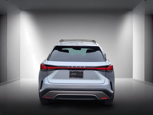 Used 2025 Lexus RX 350 w/ Convenience Package image 6