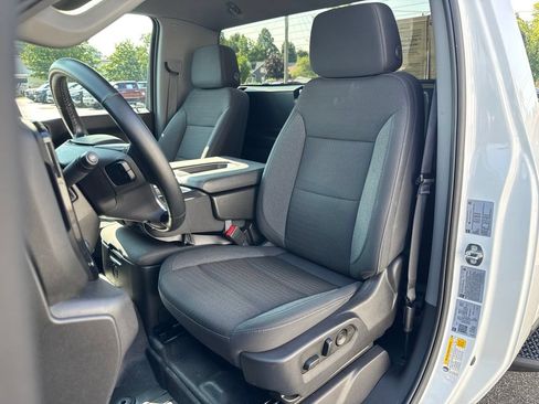 Used 2024 Chevrolet Silverado 2500 LT w/ Convenience Package AWD/4WD image 15