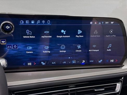 New 2026 Chevrolet Traverse LT w/ Sun and Wheel Package image 16