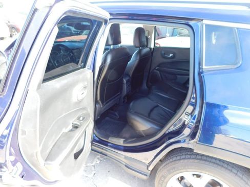 Used 2020 Jeep Compass Limited image 22