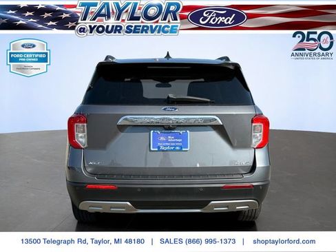 Certified 2023 Ford Explorer XLT w/ Equipment Group 202A AWD/4WD image 4