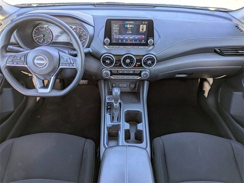 Used 2024 Nissan Sentra SV image 15