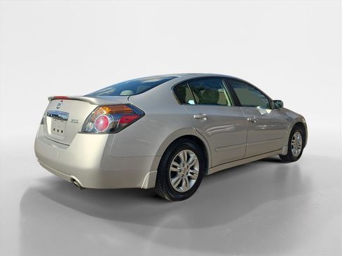 Used 2012 Nissan Altima 2.5 S w/ 20th Anniversary Pkg image 5