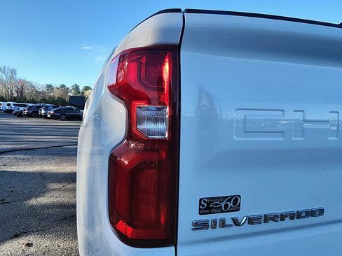 Used 2023 Chevrolet Silverado 1500 LTZ image 10