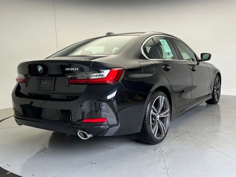 Used 2024 BMW 330i Sedan RWD image 3