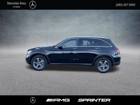 Used 2020 Mercedes-Benz GLC 300 4MATIC image 3