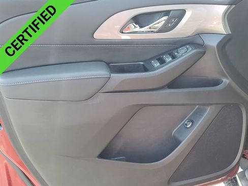 Certified 2023 Chevrolet Traverse LT FWD image 22