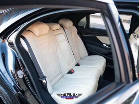 Used 2019 Mercedes-Benz S 560 4MATIC Sedan image 18