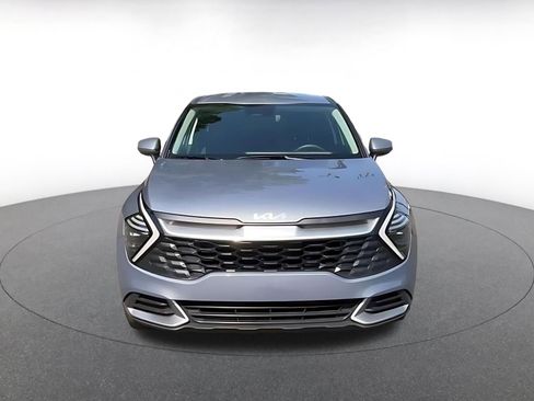 Used 2025 Kia Sportage LX FWD image 4