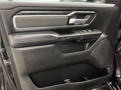 Used 2022 RAM 1500 Big Horn w/ Night Edition AWD/4WD image 13