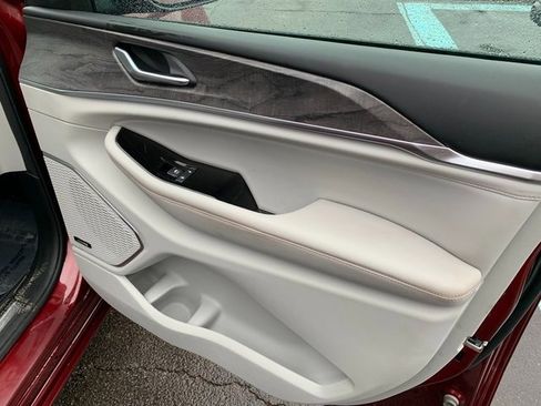 Used 2022 Jeep Grand Cherokee Overland image 13