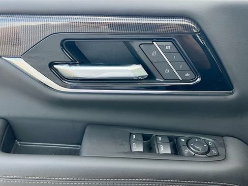 New 2026 GMC Yukon XL Elevation w/ Technology Package RWD image 13