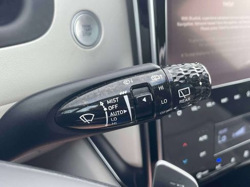 Used 2023 Hyundai Tucson Limited AWD/4WD image 25