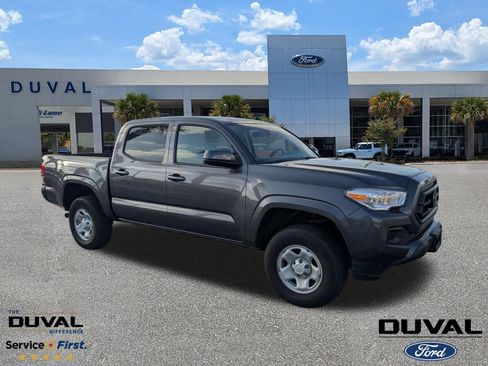 Used 2022 Toyota Tacoma SR AWD/4WD image 1