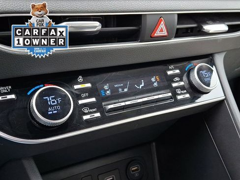 Used 2022 Hyundai Sonata Limited FWD image 17
