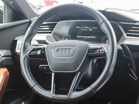 Used 2022 Audi e-tron Chronos AWD/4WD image 16