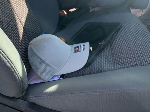 Used 2015 Ford F250 XLT w/ Snow Plow Prep Package AWD/4WD image 22