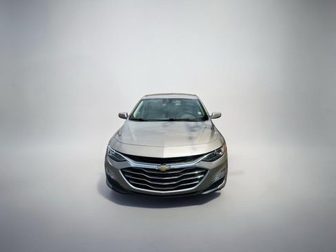 Used 2024 Chevrolet Malibu LT FWD image 3