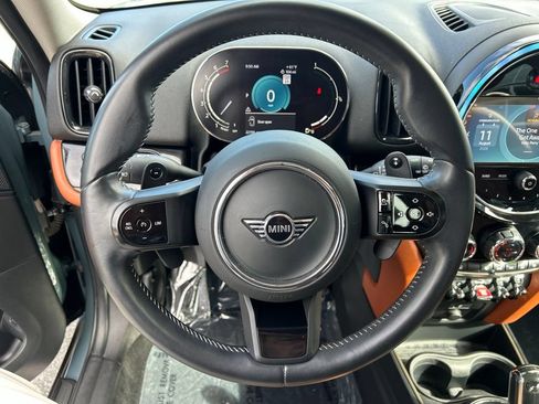 Used 2024 MINI Cooper Countryman S w/ Signature Upholstery Package FWD image 17