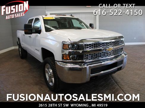 Used 2019 Chevrolet Silverado 2500 W/T w/ Snow Plow Prep Package image 1