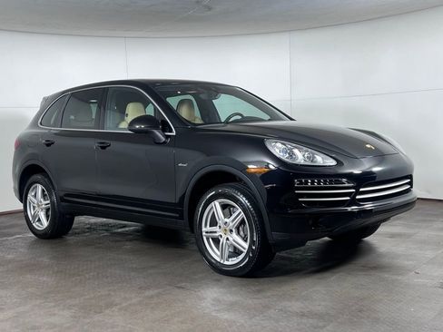 Used 2014 Porsche Cayenne Diesel image 9