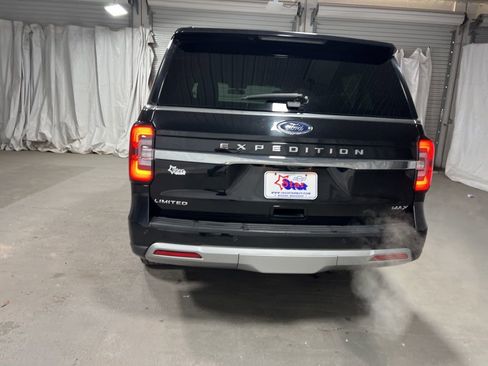 Used 2024 Ford Expedition Max Limited image 6