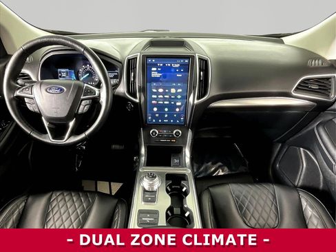 Used 2024 Ford Edge Titanium AWD/4WD image 7