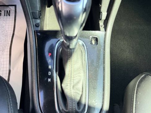 Used 2017 Buick Encore Essence FWD image 21