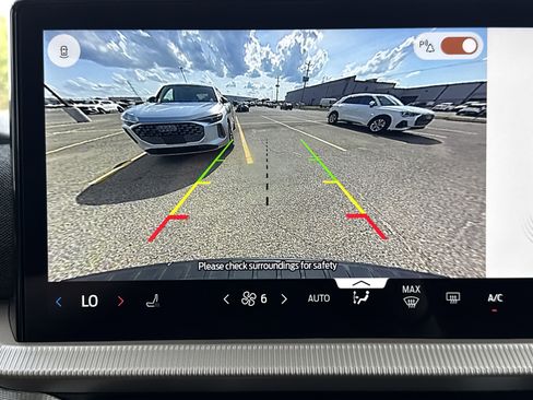 Used 2025 Ford Explorer Active image 13