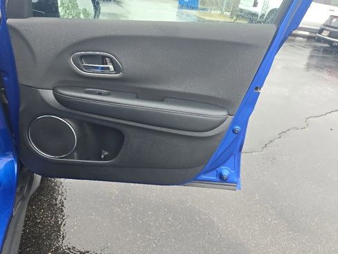 Certified 2022 Honda HR-V EX image 30